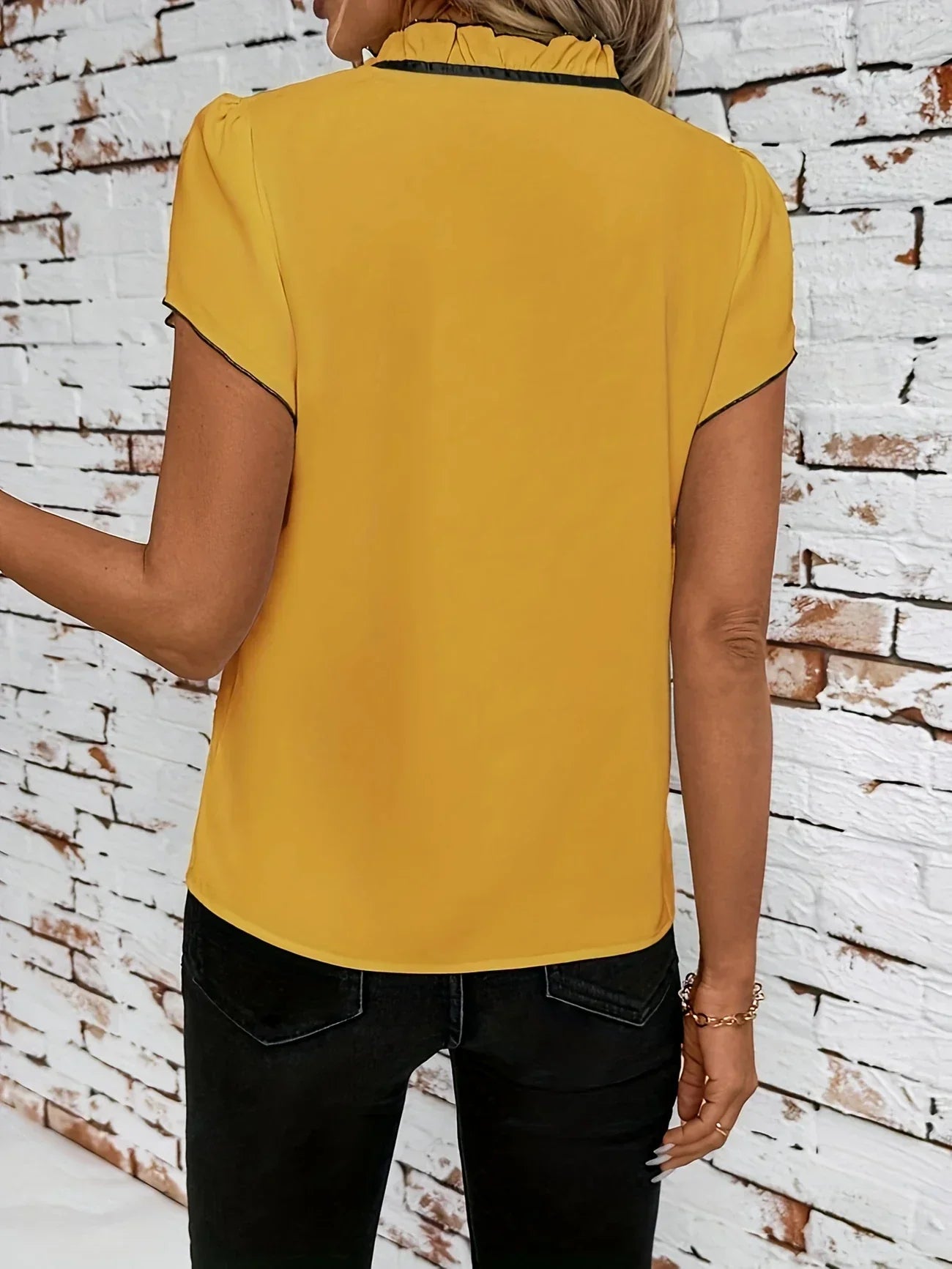 ROSEMARY | ELEGANT FLUTTER SLEEVES BLOUSE