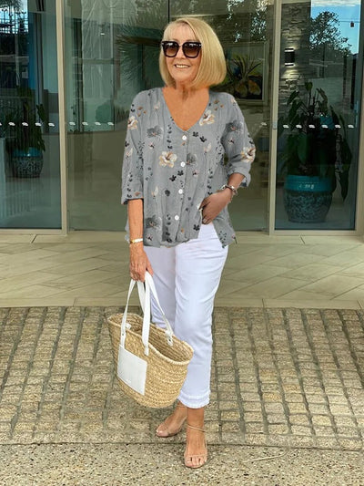 DELILAH | STYLISH FLORAL BUTTONED BLOUSE