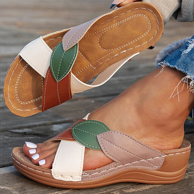 FIONA | STYLISH LEAF ACCENT SANDALS