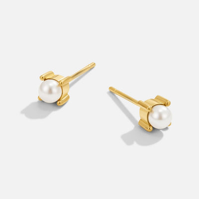 REBB | STYLISH PEARL STUD EARRINGS